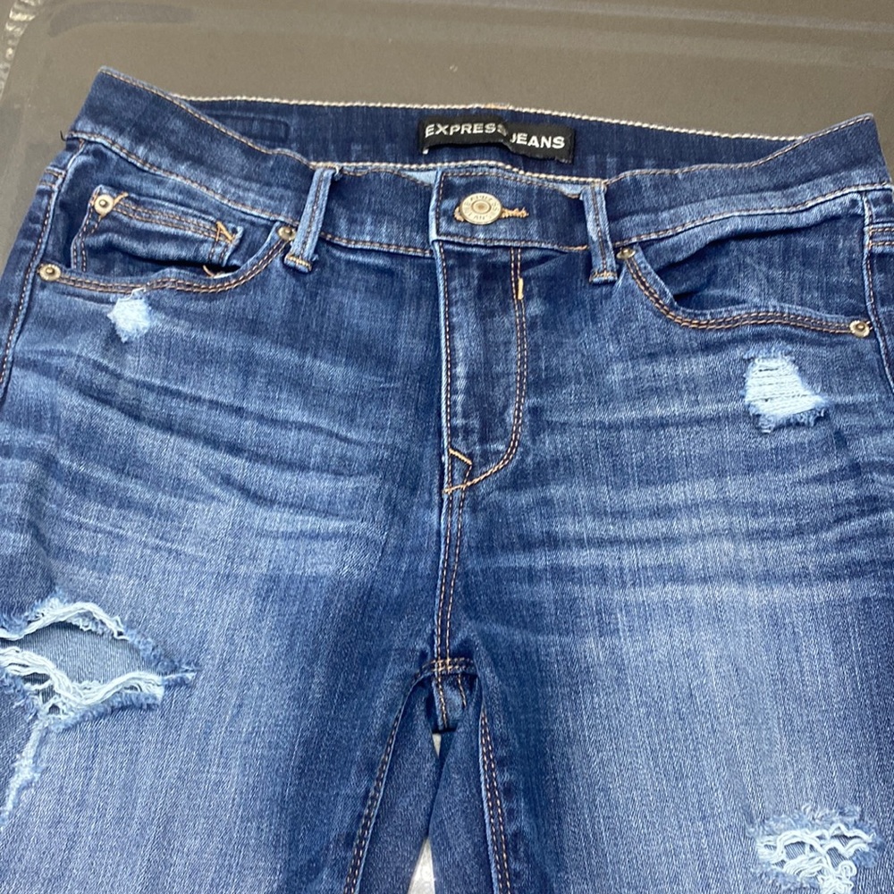 Express Jeans - size 8- like new!